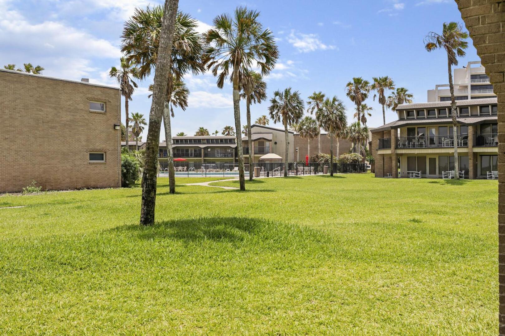 Ground Floor Beachfront Beauty! Steps To The Beach And Pool 南帕诸岛 客房 照片
